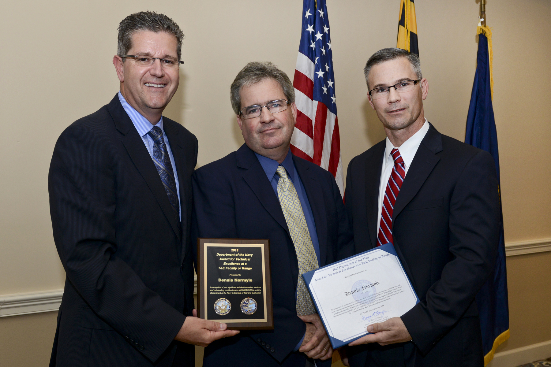 Cadre of NAVAIR test engineers honored with record number of Navy T&E ...