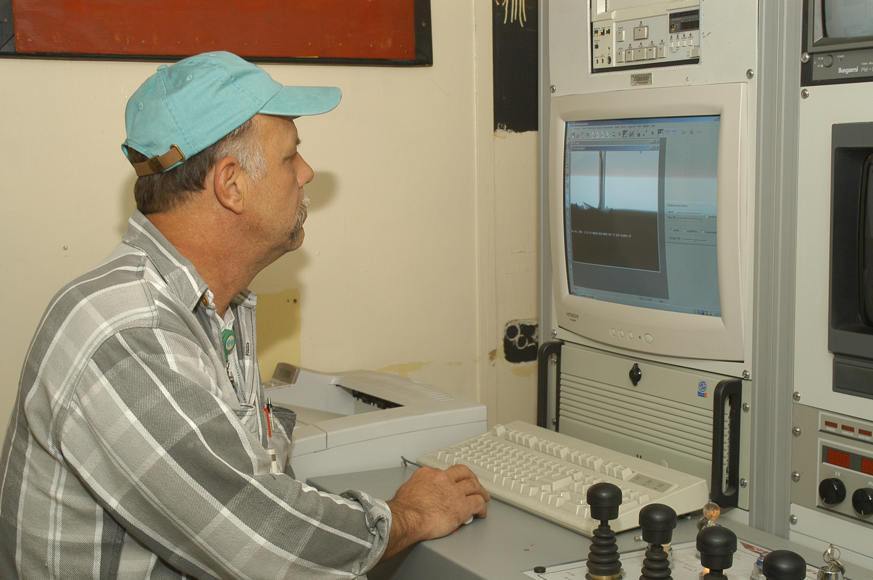 New real-time X-ray inspection system gets off the ground | NAVAIR